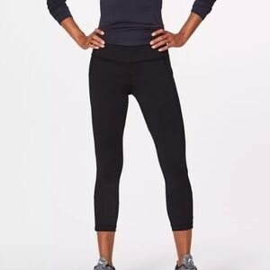 Lululemon Women's Black Pace Rival Crop Full-On Luxtreme 22" Sz 4